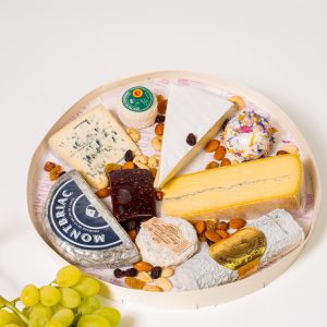PLATEAU DE FROMAGE CLASSIQUE – 4, 6 ou 8 personnes